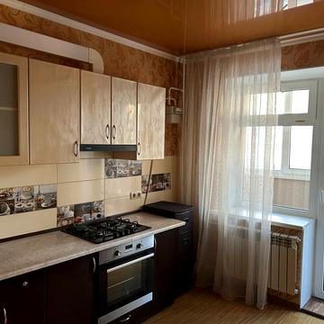 Ярослава Баїса вул. (Володимира Висоцького), 21