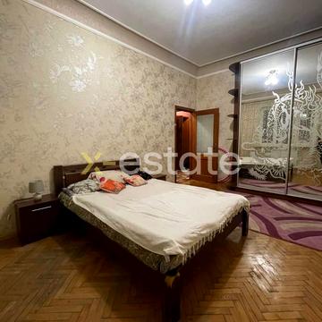 Бориса Чичибабіна вул., 9