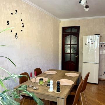 Леонтовича вул. (Бєлінського), 6б