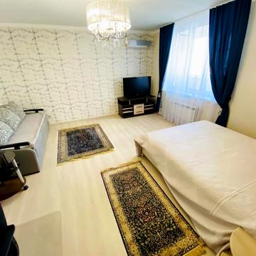 Миколи Бажана просп., 12