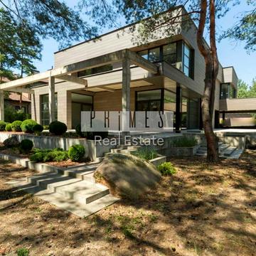 Лісова вул.