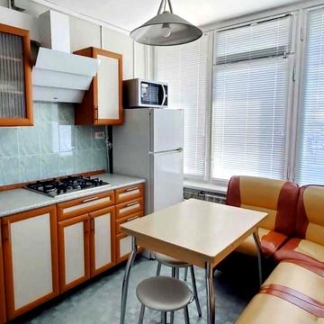 Олеся Гончара вул., 96