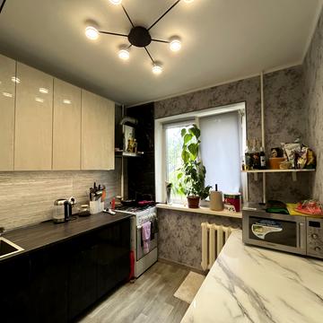 Жасминовий бульв. (Петра Слинька), 11