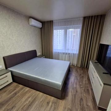 Бориса Гмирі вул., 20