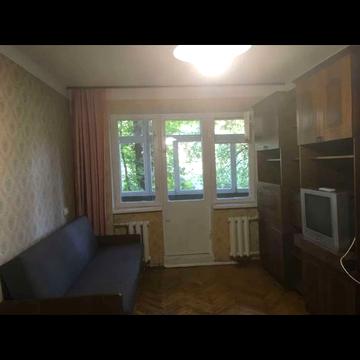 Вацлава Гавела бульв. (Івана Лепсе), 83