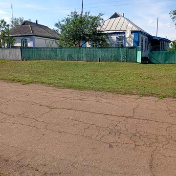 Лесі Українки вул., 31