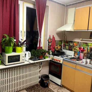 Баварський пров., 9