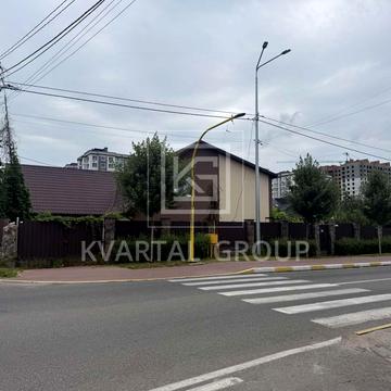 Вокзальна вул., 76