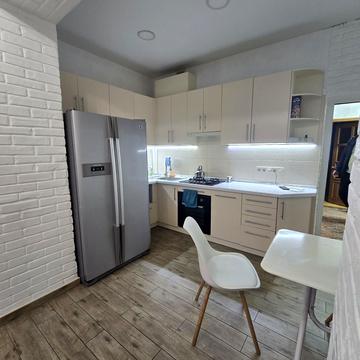 Майка Йогансена вул. (Лермонтовська), 19