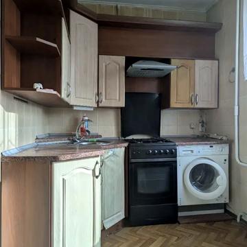 Науки просп. (Гагаріна), 84