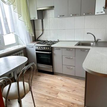 Науки просп. (Гагаріна), 117