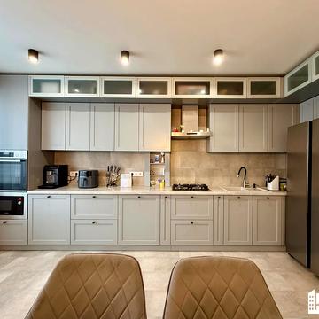 Петра Маланюка вул., (Будинок 2)