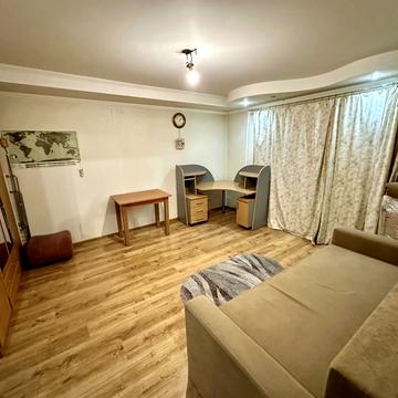 Ентузіастів вул., 45/1