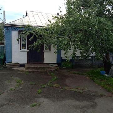 Першотравнева, 18