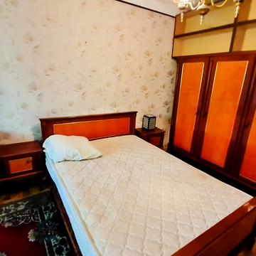 Небесної Сотні просп. (Маршала Жукова), 31