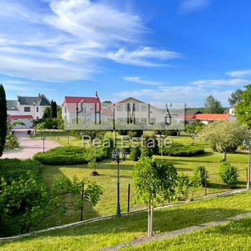 Сонячна вул.