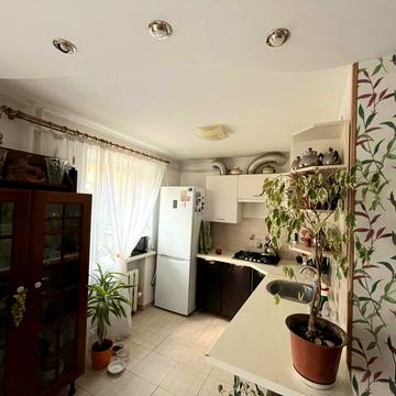 Перемиська вул., 9