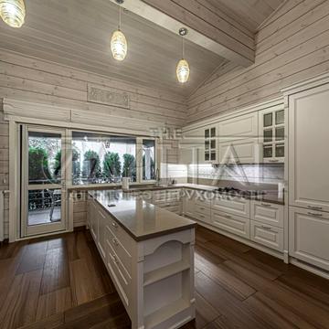 Горяна вул. (Олега Кошового), 1