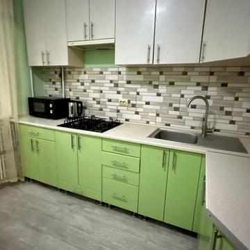 Володимира Івасюка вул., 24