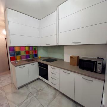 Бакинська вул., 37-Д