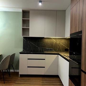 Голосіївський просп. (40-річчя Жовтня), 76