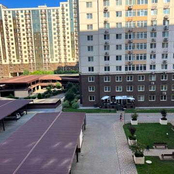 Перлинна вул., 7