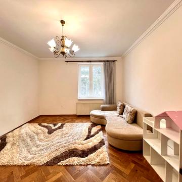 Стрийська вул., 76