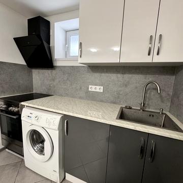 Троїцька вул. (Червона), 41