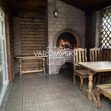 Стеценка вул., 28