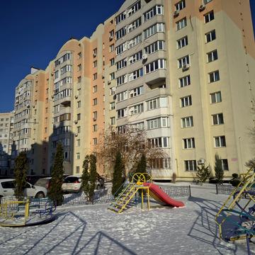 Келецька вул., 140