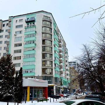 Бельведерська вул., 23