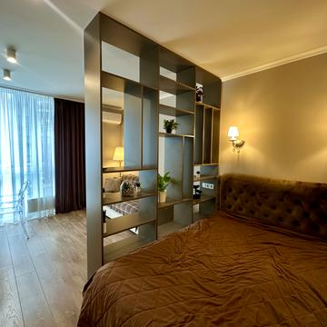 Джона Маккейна вул. (Івана Кудрі), 1-Б