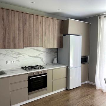 Праведників Світу вул., 45а