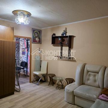 Амосова вул. (Корчагінців), 25