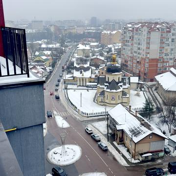 Юліана Пелеша вул., 3