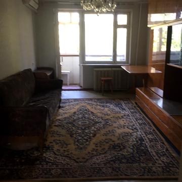 Небесної Сотні просп. (Маршала Жукова), 41