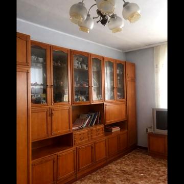 Роксоляни вул., 25