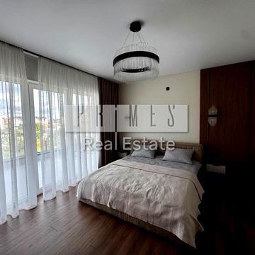 Центральна вул.