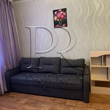 Героїв Космосу вул., 19-В