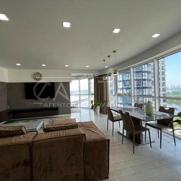 Зарічна вул., 1-Б