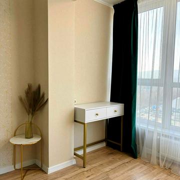 Богдана Хмельницького  вул., 230а