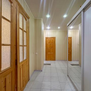 Лобановського вул., 10