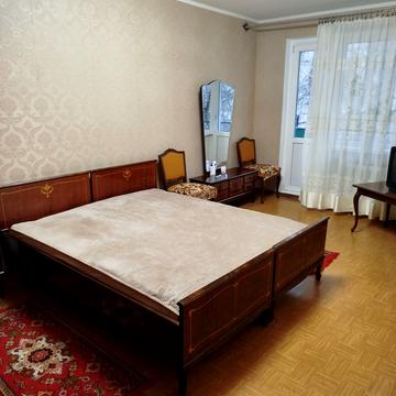 Академіка Філатова вул., 92/2