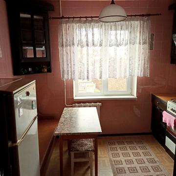 Євгена Чикаленка вул., 81/3