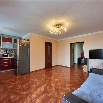 Наскрізний пров., 21