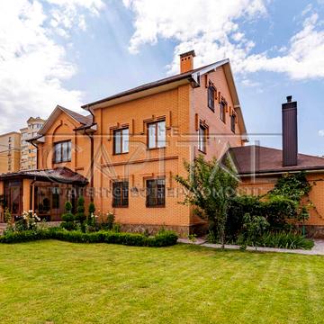 Лесі Українки вул.