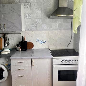 Академіка Заболотного вул., 100