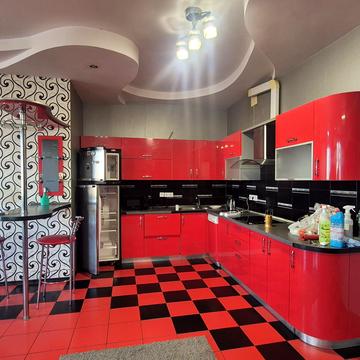 Середньофонтанська вул., 19б