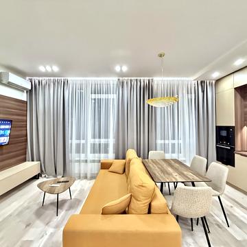 Жилянська вул., 68