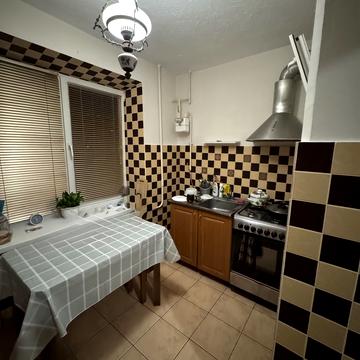 Гната Хоткевича вул., 48